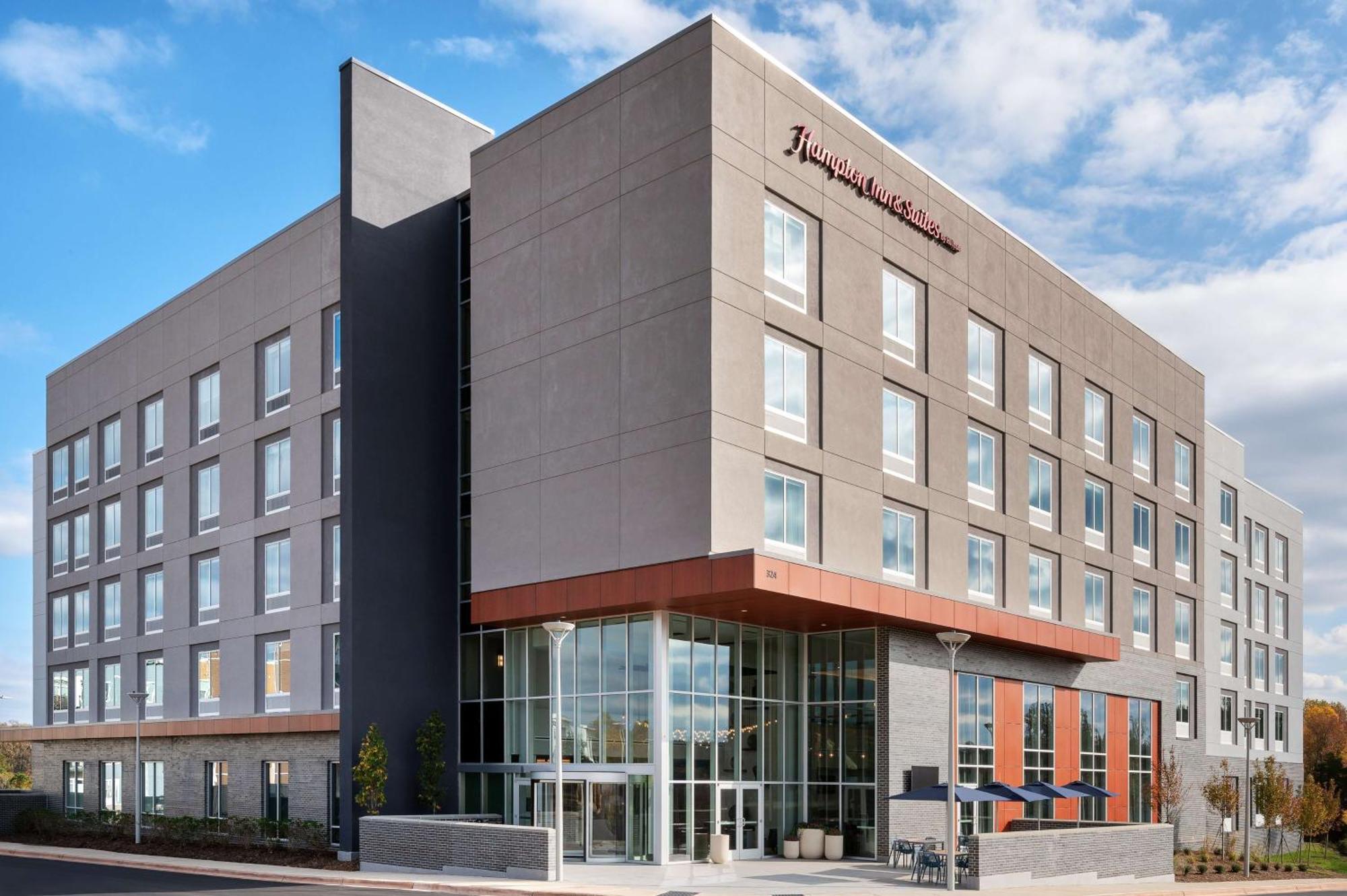 Hampton Inn & Suites By Hilton Pittsboro Экстерьер фото