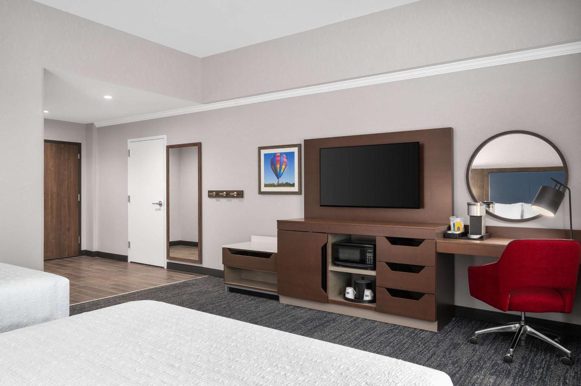 Hampton Inn & Suites By Hilton Pittsboro Экстерьер фото